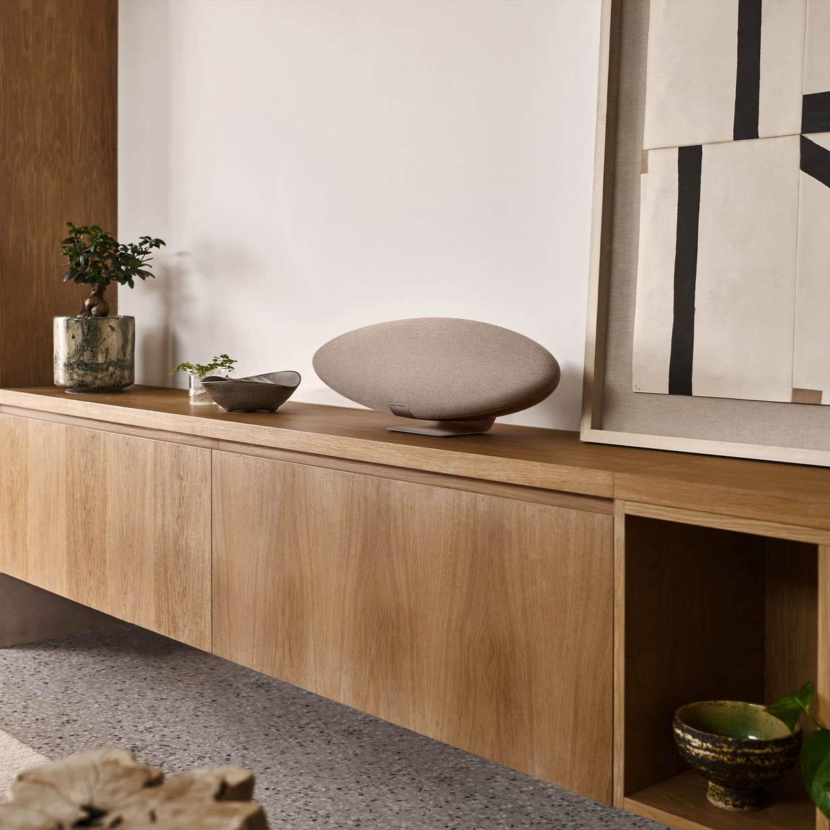 Bowers & Wilkins Zeppelin - Wireless Speaker - Solar Gold - Lifestyle View - Auratech LLC #color_solar gold