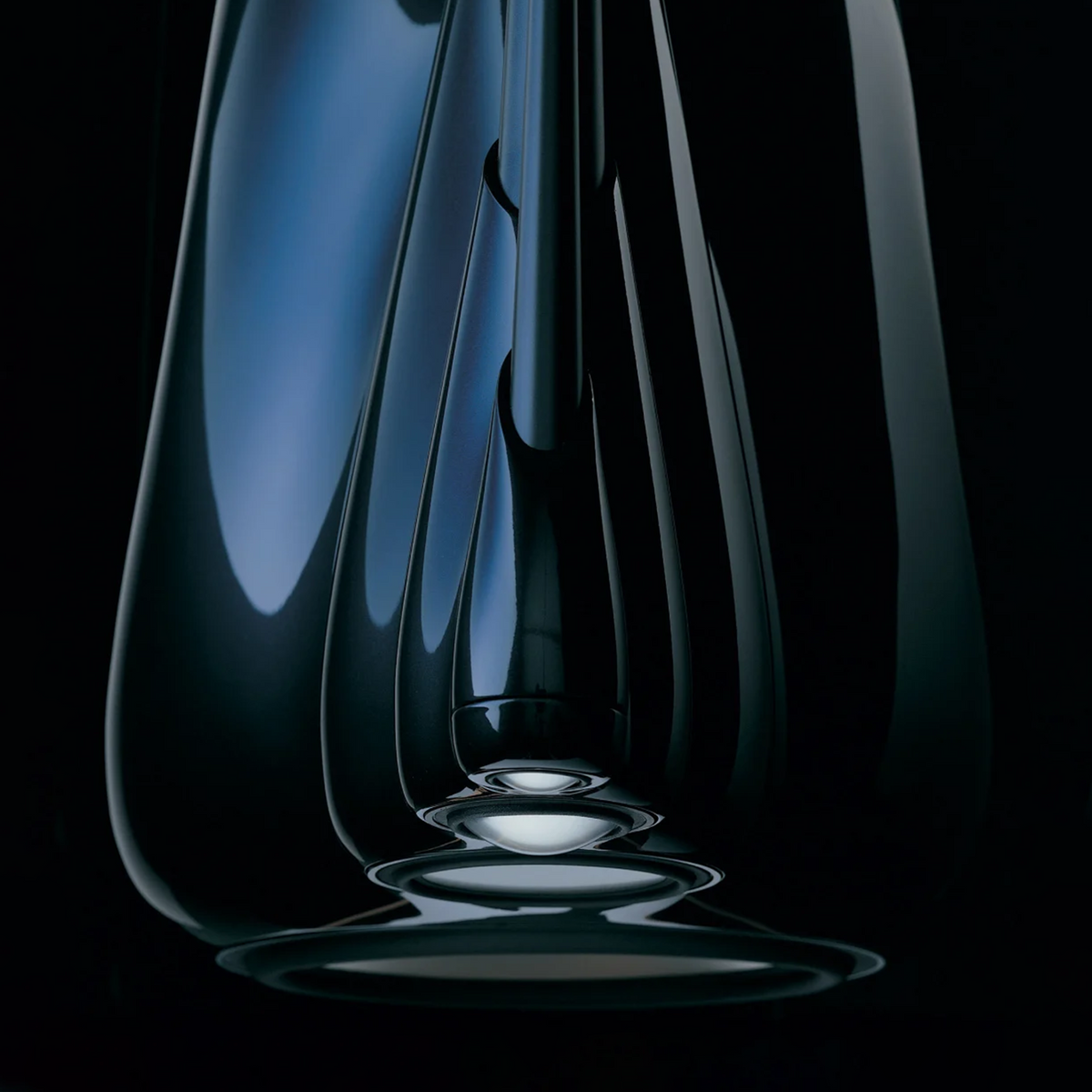 Bowers & Wilkins Nautilus - Floor Standing Speaker - Pair - Midnight Blue - Auratech LLC #color_midnight blue