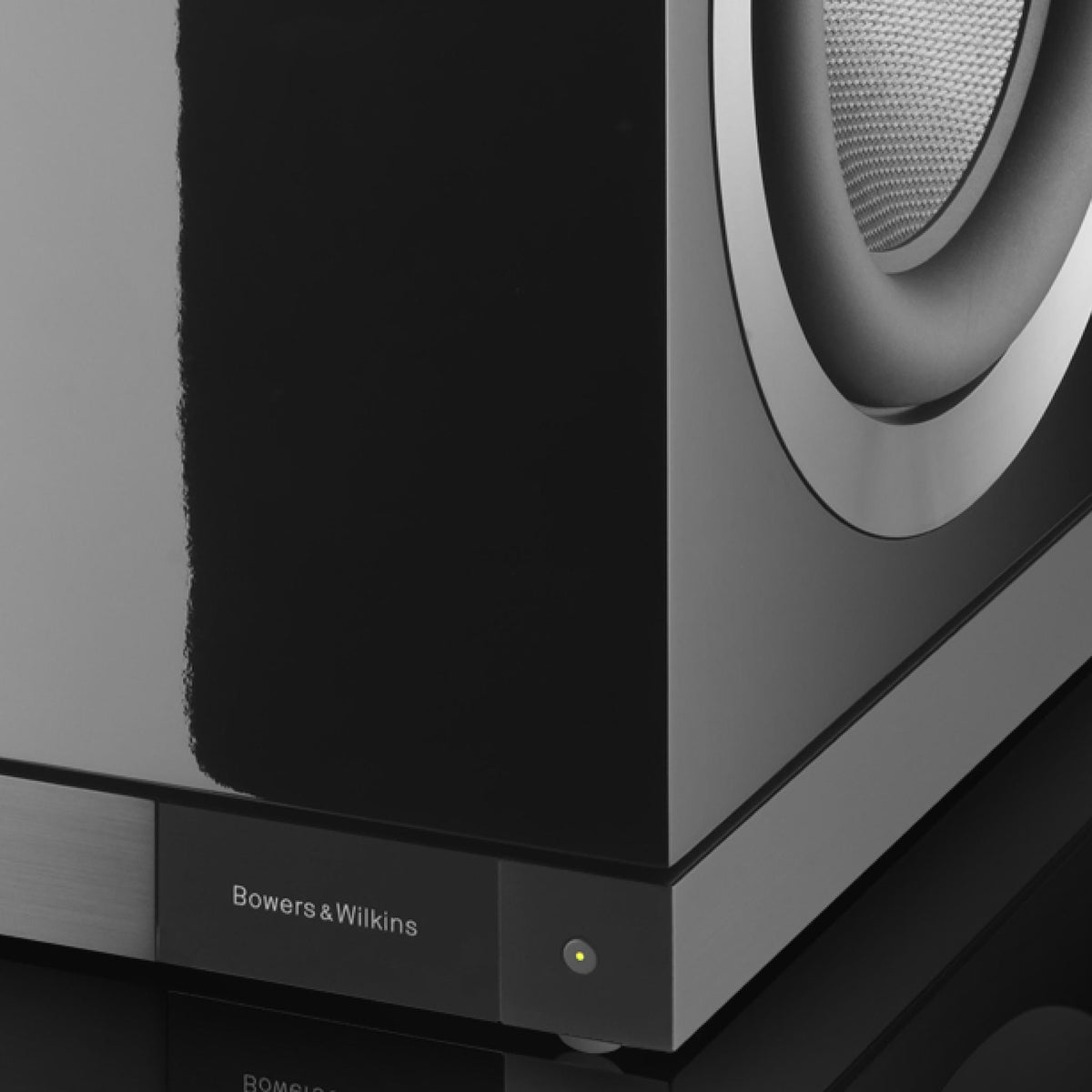 Bowers & Wilkins DB2D - Subwoofer - Gloss Black - Auratech LLC #color_gloss black