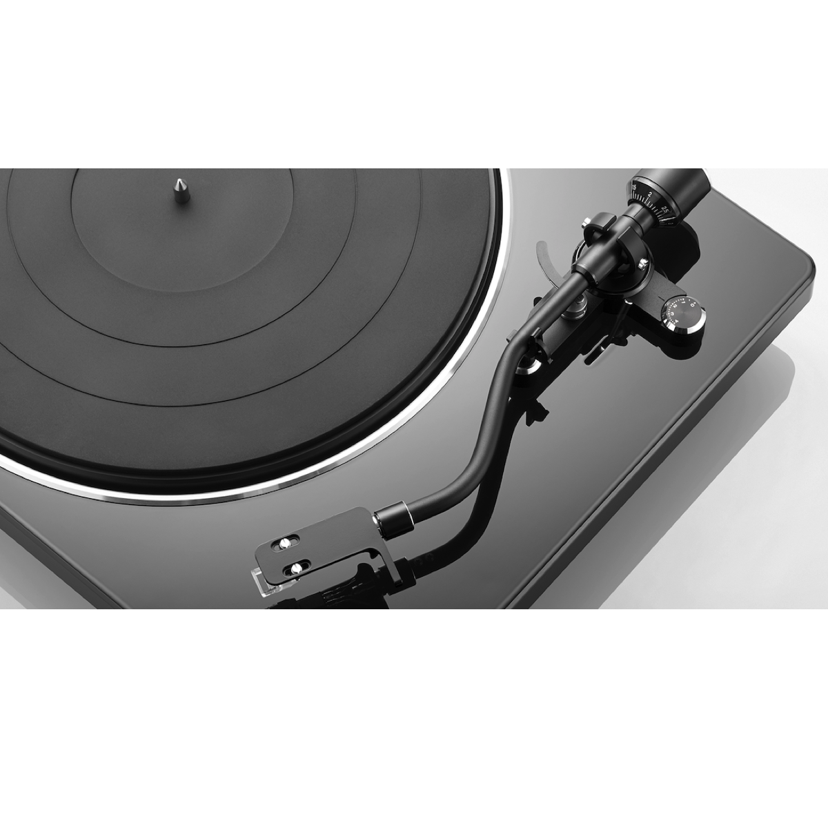 Denon DP-400F - Turntable - Auratech LLC